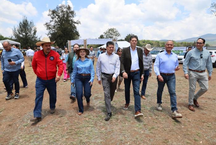 El campo siempre contará con mi apoyo: Alfonso Martínez