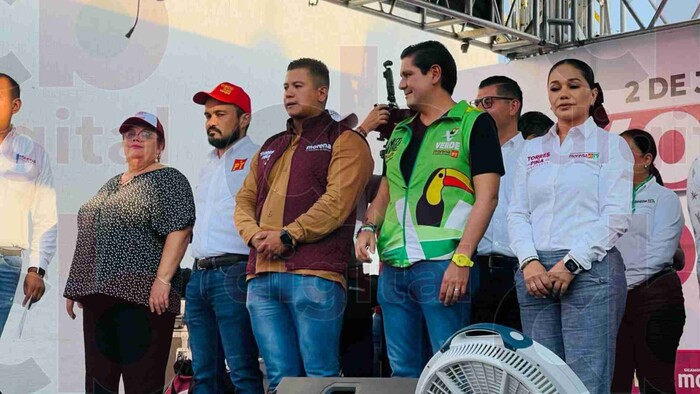 El candidato de frente quiere votos y le vamos a dar pura piña picada: Neto Núñez