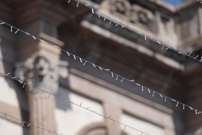 El centro de Morelia se prepara para la Navidad