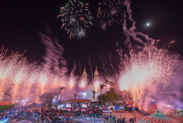 El cielo de Nuevo San Juan Parangaricutiro se iluminará con la Feria de la Pirotecnia