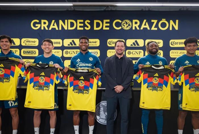 El Club América presenta a sus cinco refuerzos