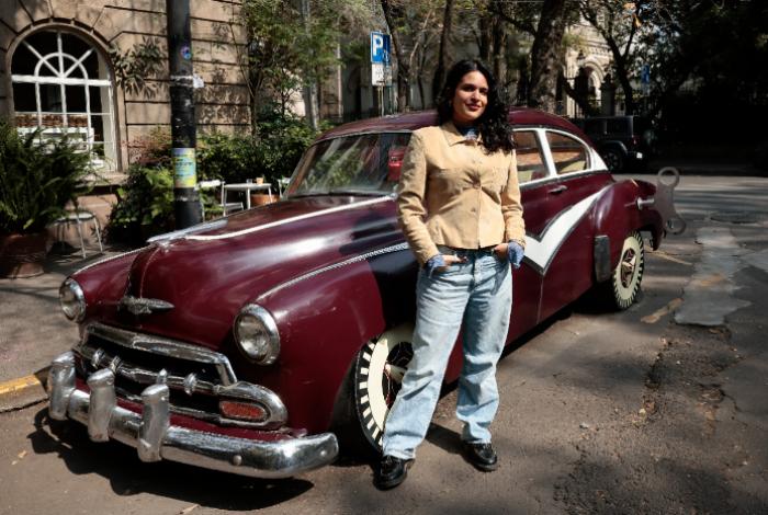 El corto ‘Marga en el DF’ mira con “nostalgia” al México de los 90 marcado por Selena Quintanilla