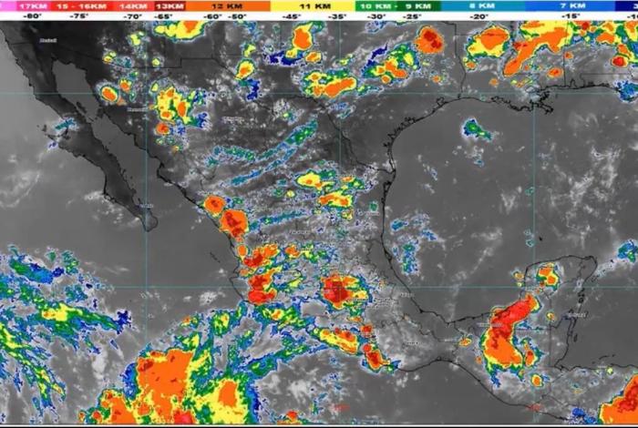 El huracán Gil se debilita a tormenta tropical