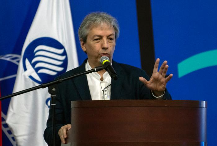 El mexicano David Toscana, Premio Alfaguara de Novela 2026 por 'El ejército ciego'