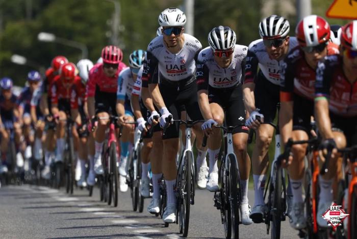 El mexicano Isaac del Toro se mantiene en tercero en la Vuelta a Burgos 2025