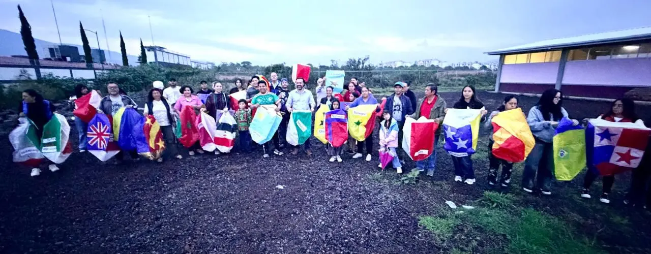 El Mundial 2026 llega a Villas del Pedregal con una fiesta de globos de Cantoya: Gilberto Morelos