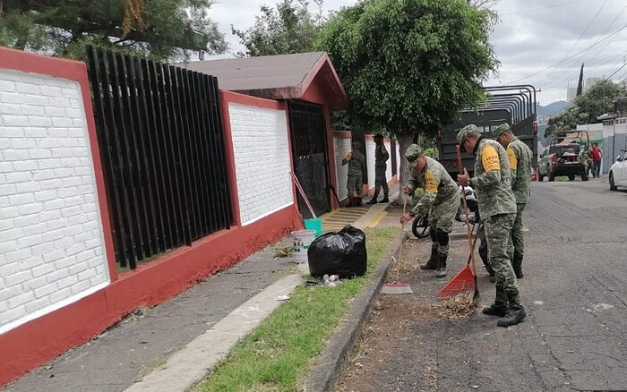 Elementos de la Sedena realizan actividades de labor Social en el CECADEE