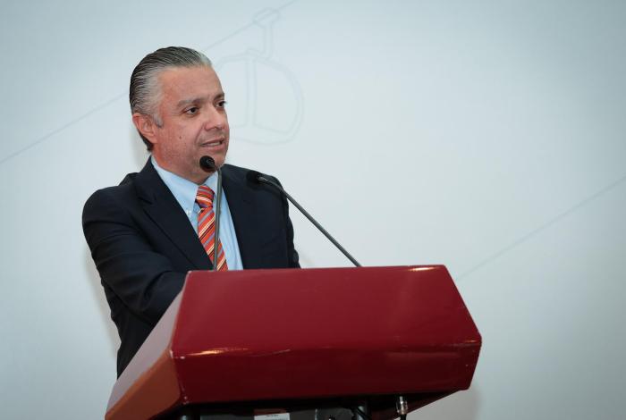 En 5 meses, refrendo vehicular recauda más de mil 270 mdp: Navarro García