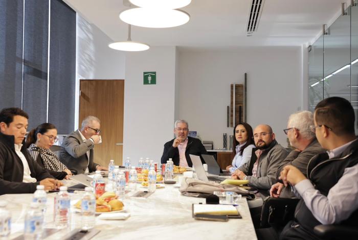 En este mes arrancan pruebas del teleférico de Uruapan: Bedolla