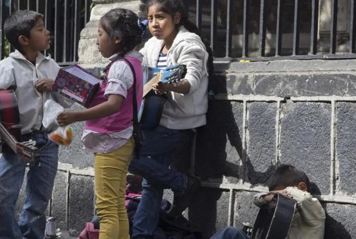 En Michoacán el 55.8% de mayores de edad no deja salir a menores solos