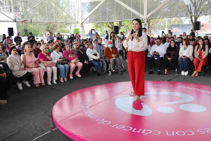 En Michoacán, las mujeres con cáncer no están solas; reciben apoyo económico: Sedebi