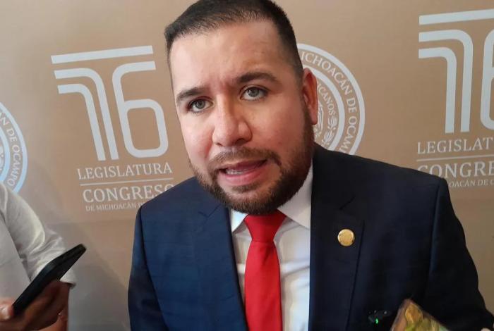 En Michoacán PT no apostará por piñatas huecas para candidaturas en 2027