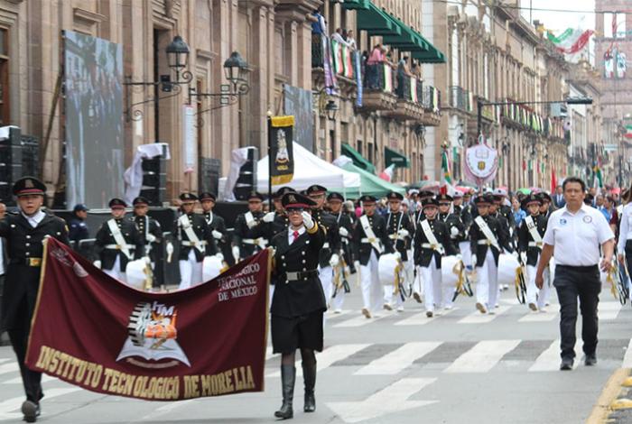 EN VIVO | Desfile cívico-militar en Morelia por el 216.° aniversario del inicio de la Independencia