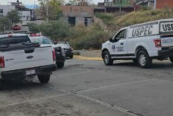 Encuentran a mujer sin vid4 y con heridas de bala, en Indaparapeo