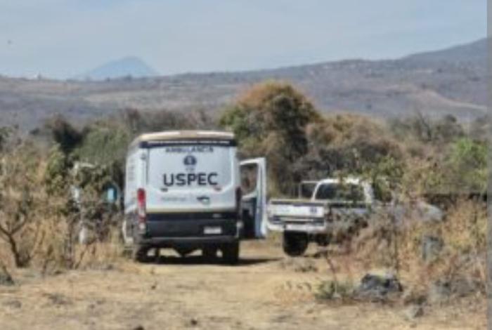 Encuentran osamentan de un hombre en Uruétaro