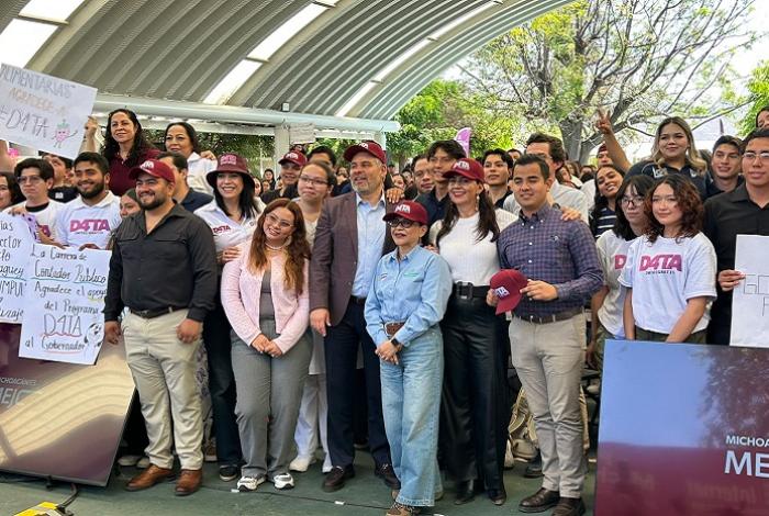 Entrega de D4TA al Instituto Tecnológico de Estudios Superiores de Zamora