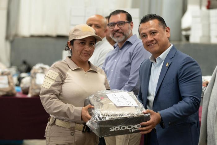 Entrega Gobierno de Michoacán uniformes a 44 rondas comunitarias de autogobiernos indígenas