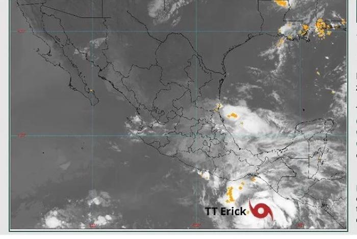 Erick podría convertirse en huracán categoría 2 antes de tocar tierra