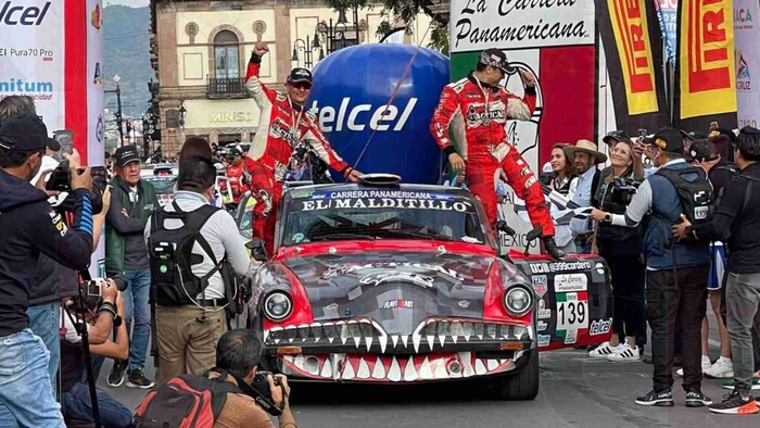 Espectacular la llegada de la Carrera Panamericana en su edición 37