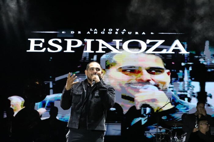 Espinoza Paz, el ‘hombre normal’ que conquistó el Festival Michoacán de Origen