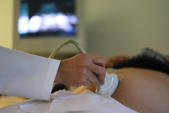 ¿Estás embarazada? Estos son algunos factores de riesgo que debes conocer