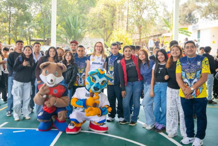 Este lunes inician charlas informativas del bachillerato nicolaita con padres y madres de familia