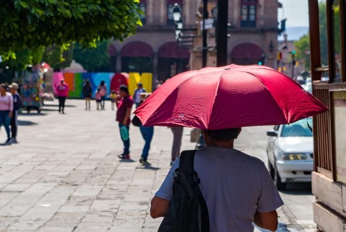Este viernes en Michoacán: calor de hasta 45°C, pero también lluvias