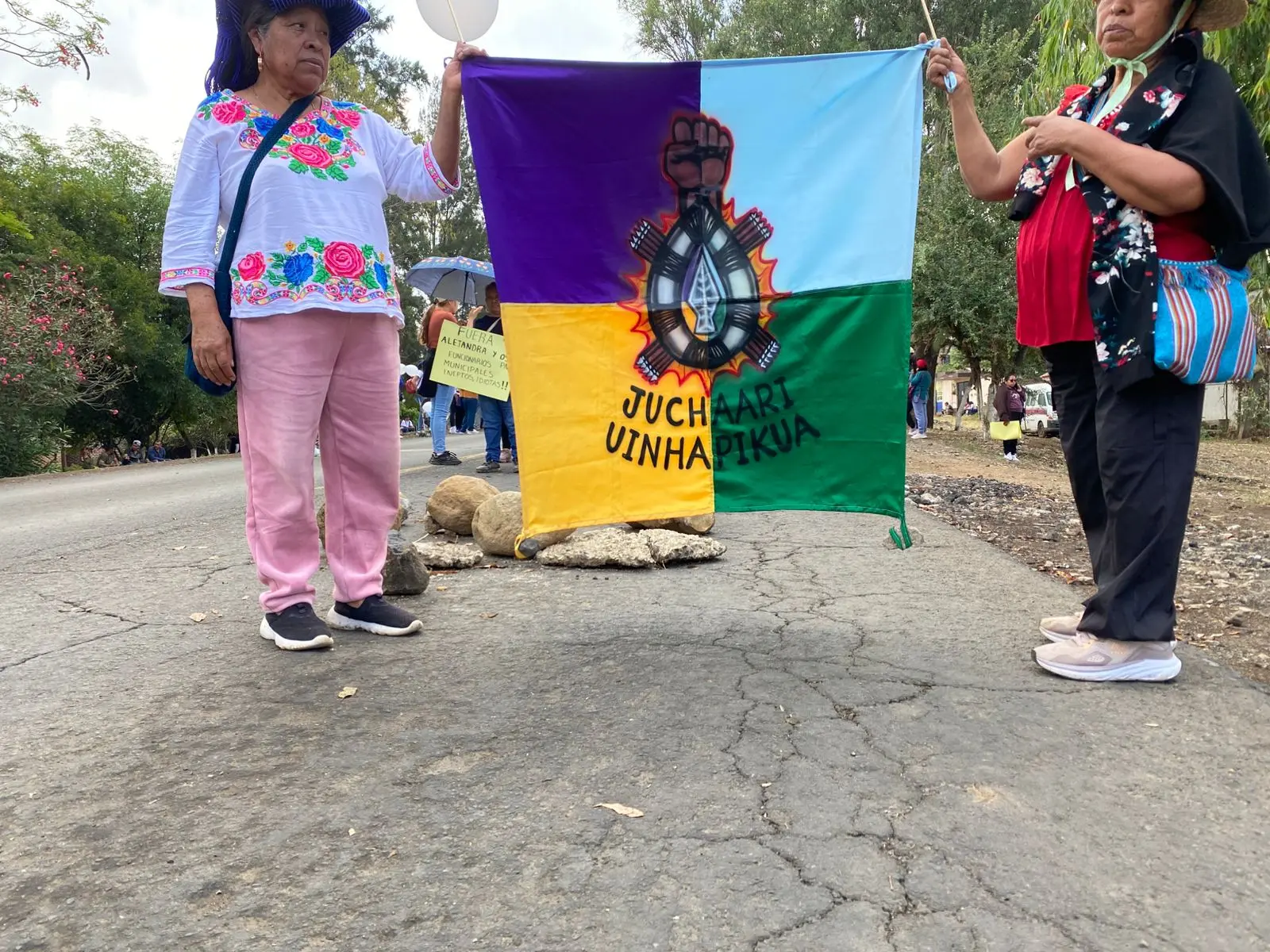 Exigen habitantes de Acachuén seguridad en su pueblo