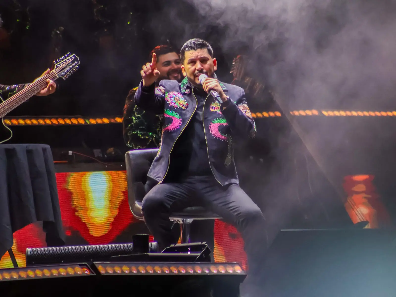 Exitosa Presentación de Luis Ángel “El Flaco” en la Expo Fiesta LZC