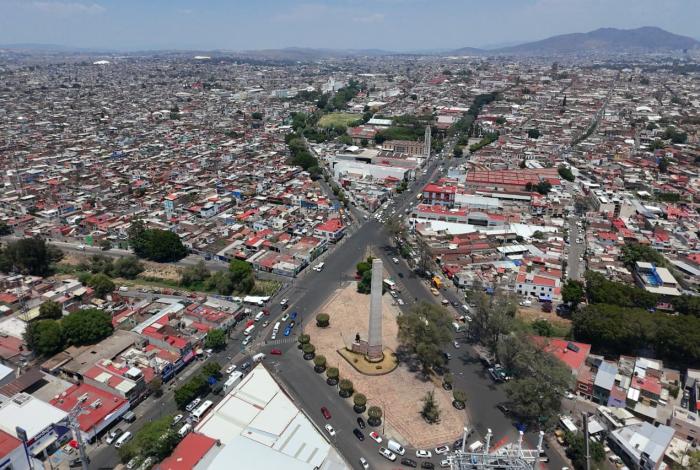 Explanada del monumento a LC dejará de operar como glorieta, por Morebús y teleférico