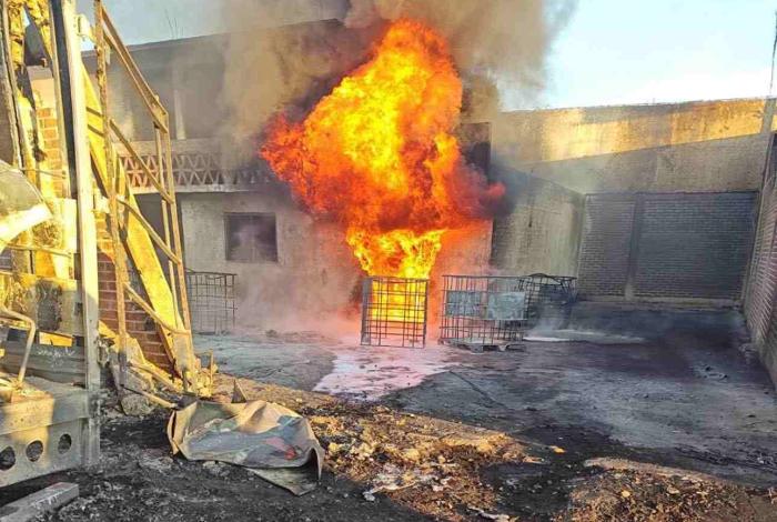 Explosión e incendio arrasan viviendas y vehículos en La Piedad; hay dos heridos graves