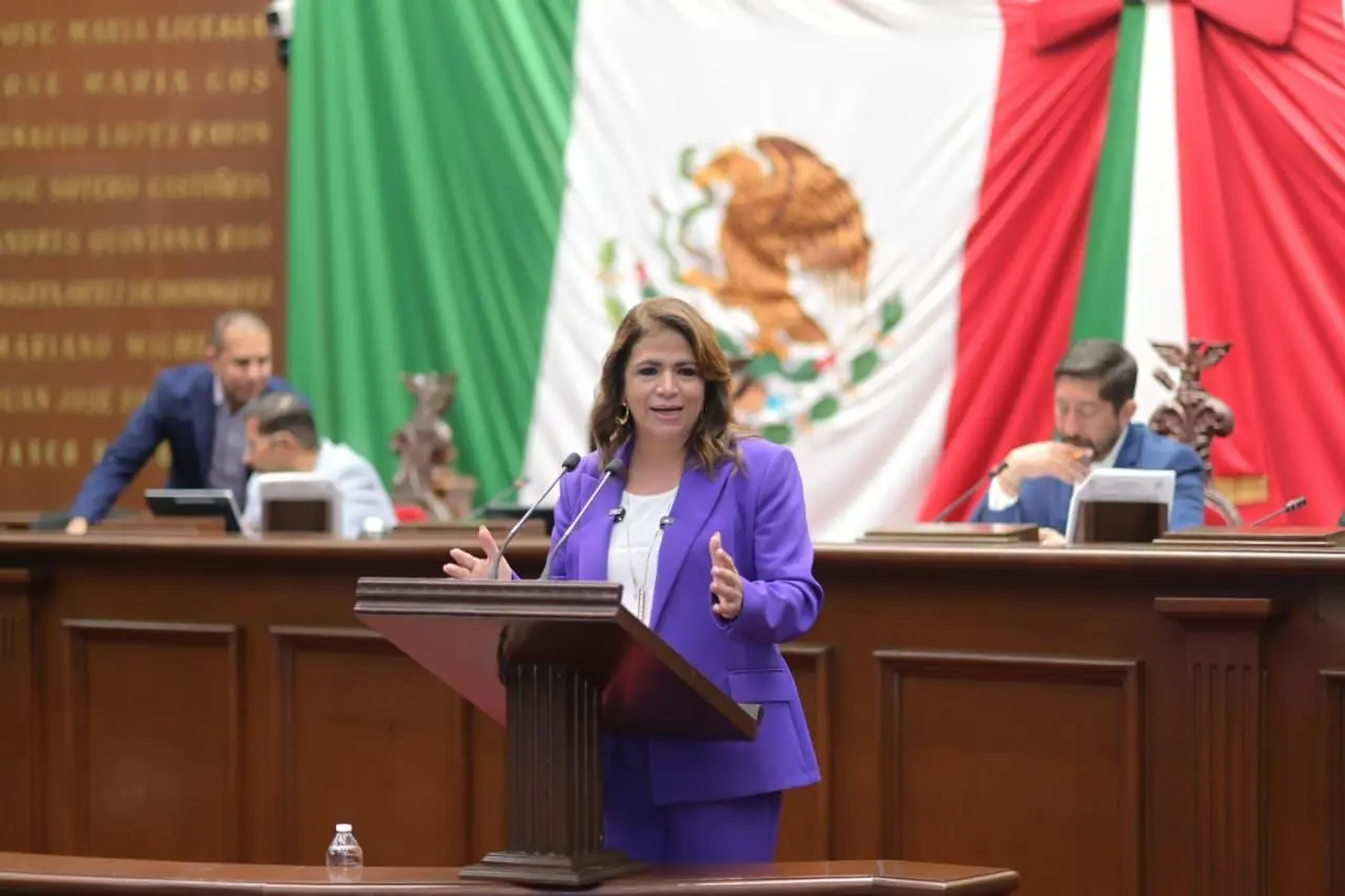 Fabiola Alanís presenta iniciativa de reforma electoral para Michoacán, alineada con la propuesta de la presidenta Claudia Sheinbaum a nivel federal