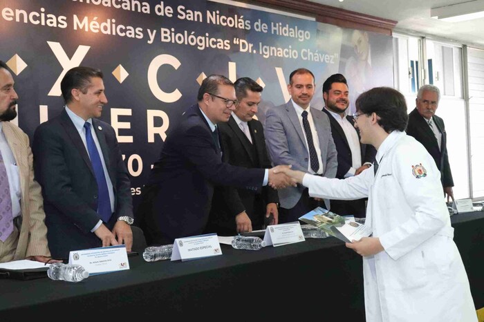 Facultad de Ciencias Médicas y Biológicas de la UMSNH líder a nivel nacional en Premios a la Excelencia: Secretario Académico