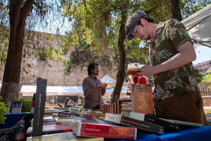 Feria del Libro de Ocasión de Morelia llega con su décima edición