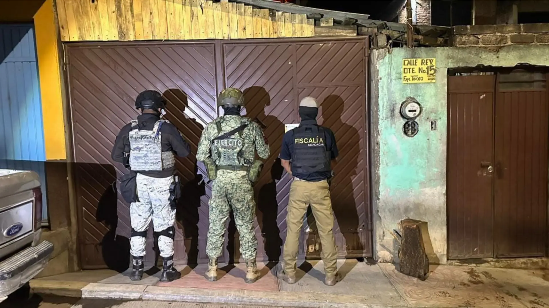 FGE asegura más de 2 mil 500 dosis de narcóticos durante cateos realizados en Morelia y Salvador Escalante