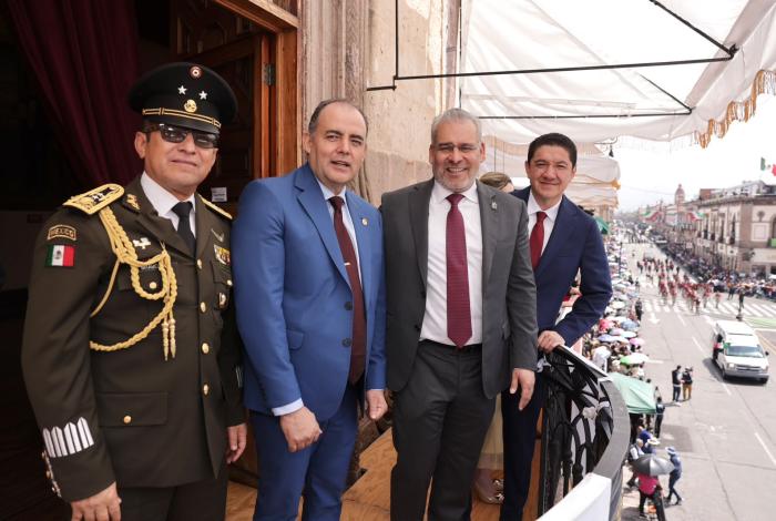 ¡Fiesta patria en Morelia! Miles de familias disfrutan el Desfile Cívico Militar
