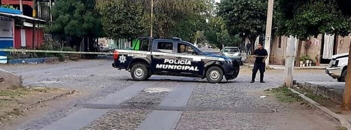 #Foto | Abandonan tres cuerpos embolsados en la colonia El Varillero