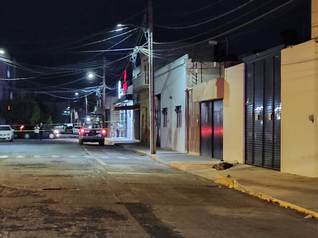 #Foto | Solitario pistolero asesina a un joven en el Centro de Zamora