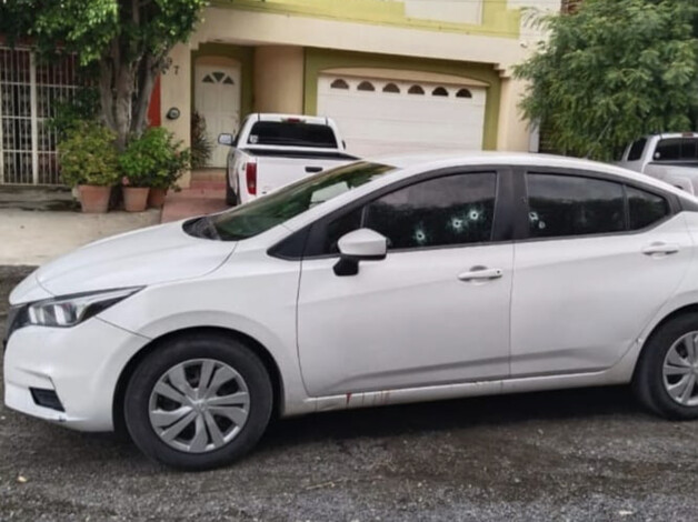 #Fotos | Automovilista es atacado a balazos en Apatzingán 