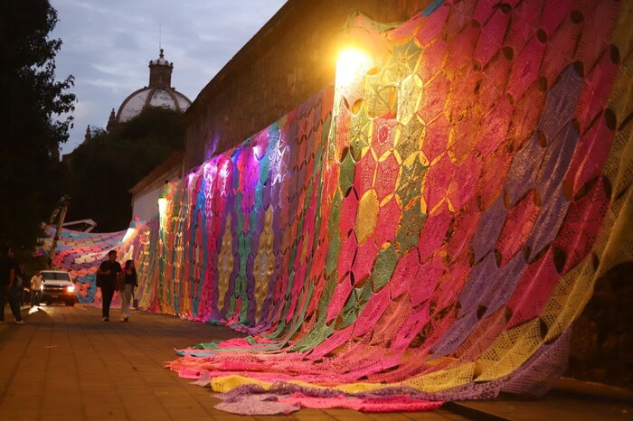 #Fotos | Cielo Tejido ilumina el Andador Nigromante en honor a los bebés que partieron de forma inesperada