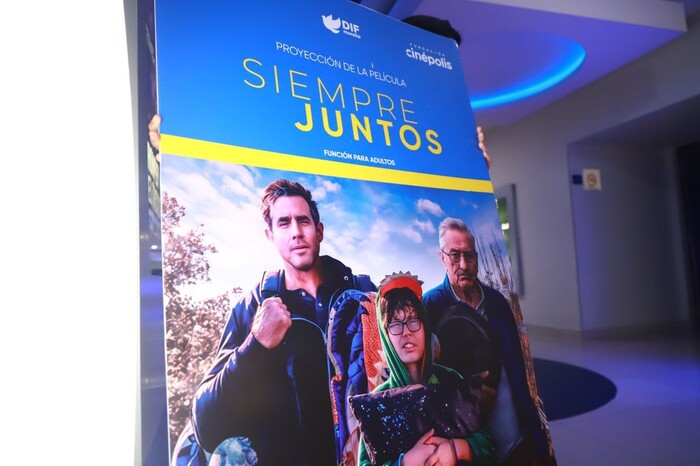 #Fotos | DIF Morelia fomenta la inclusión y sensibilización sobre el Autismo con proyección de película en el cine