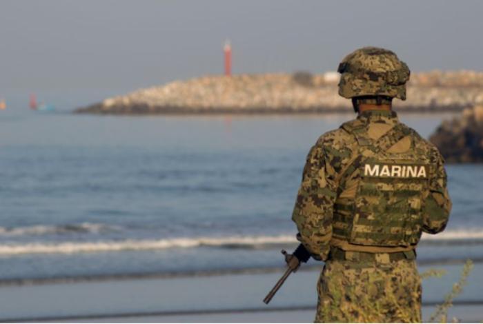 Fuerzas de seguridad aseguran 1.5 toneladas de metanfetamina en el puerto de Mazatlán