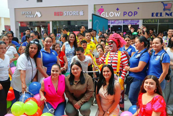 Fundación Cinépolis y DIF de Lázaro Cárdenas ofrecen función de cine a niños y niñas del CAM