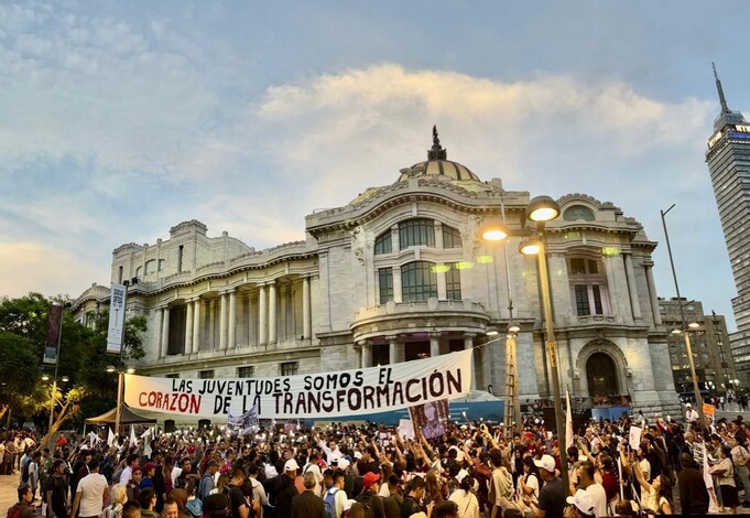 #Galería | Estudiantes y jóvenes de la ciudad de México respaldan a Claudia Sheinbaum