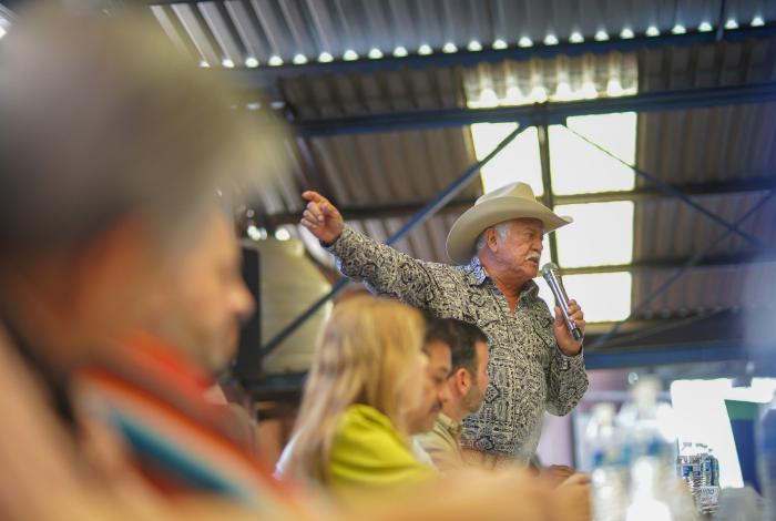 Ganaderos amagan con bloqueos y tomas, de persistir abandono del campo 