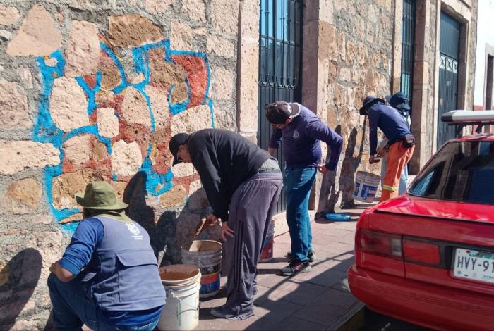 Gerencia del Centro Histórico de Morelia redobla mantenimiento del primer cuadro de la ciudad