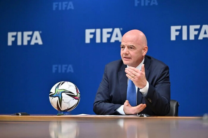 Gianni Infantino lamenta agresión a Javier Aguirre