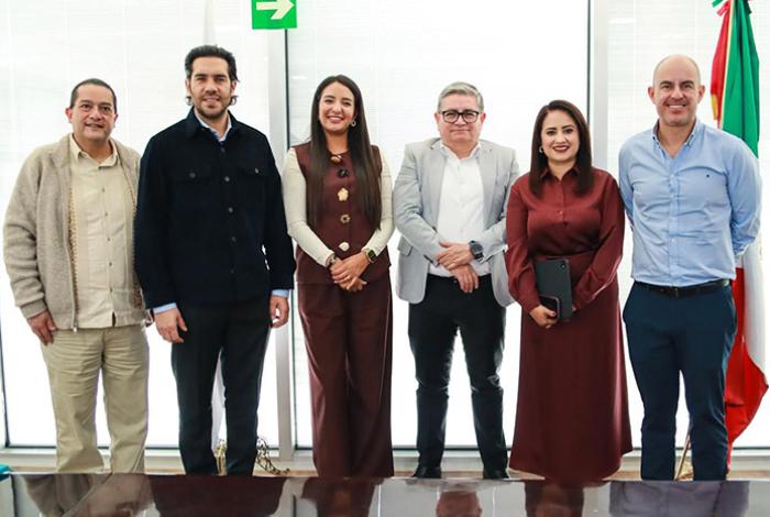 Gladyz Butanda gestiona ante Conagua planta potabilizadora para Morelia