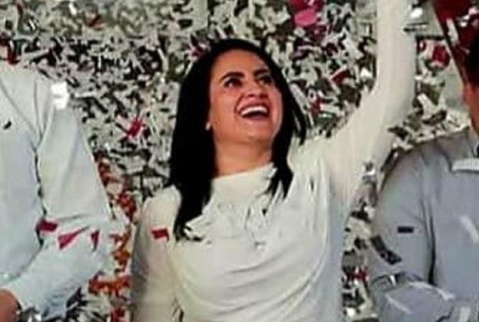 Gladyz Butanda usa el nuevo mercado de Pátzcuaro como plataforma política personal