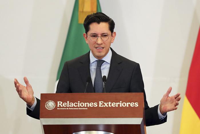 Gobierno de México niega información oficial sobre retiro de visas a gobernadores